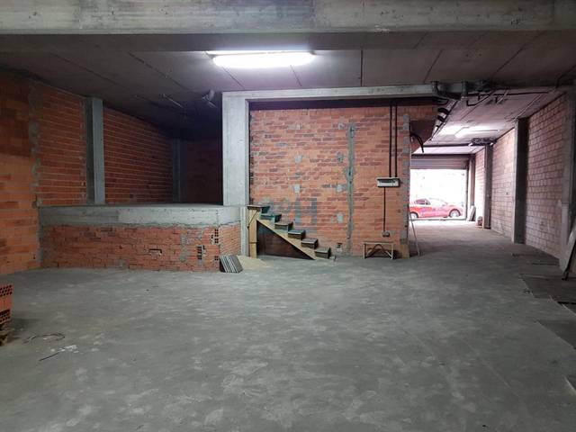 Local comercial en Alquiler en Centro