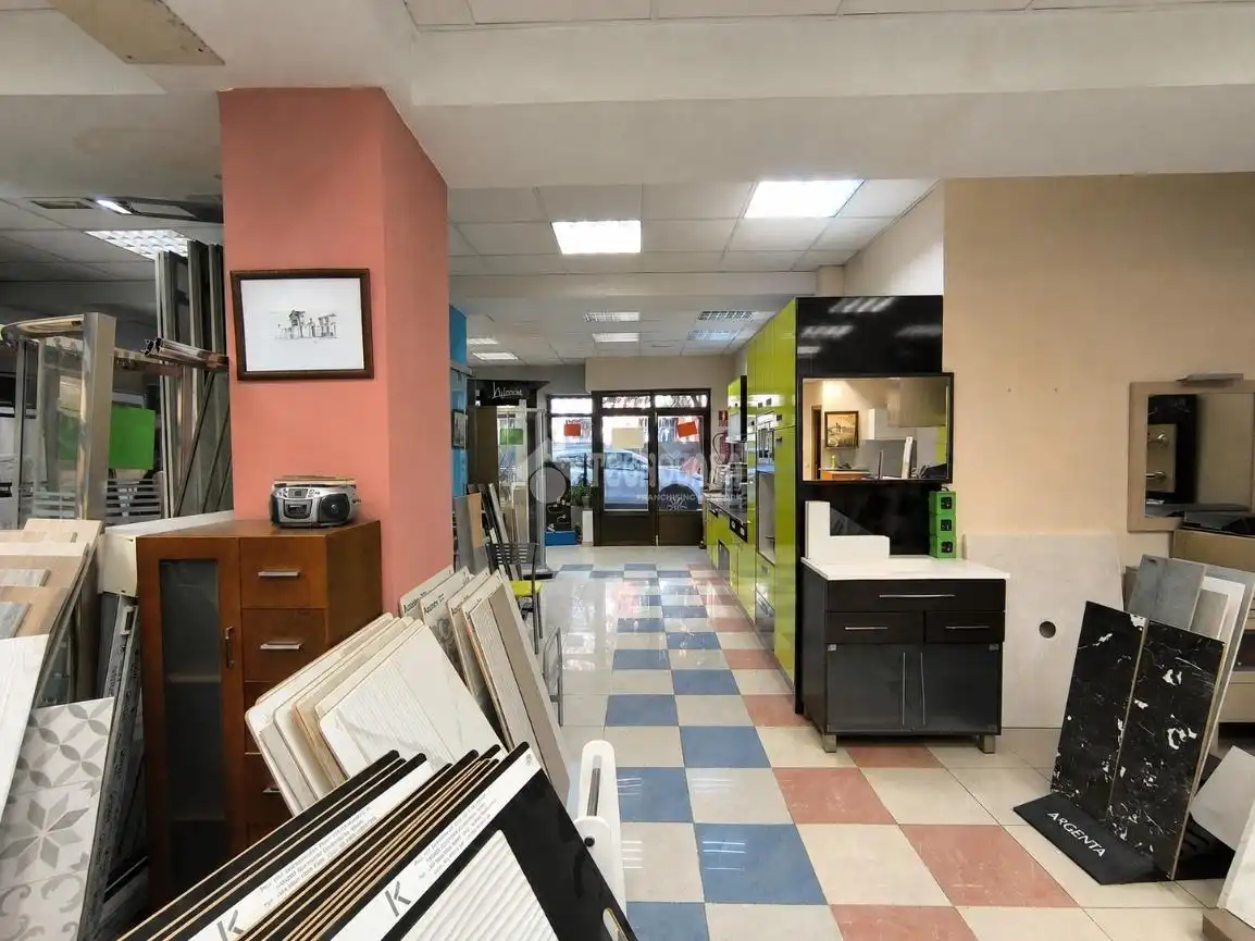 Local comercial en venta en Estación - Parque O'Donnell, imagen 4