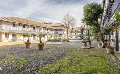 Exterior view of Apartment for sale in  Sevilla Capital  with Air Conditioner, Heating and Private garden