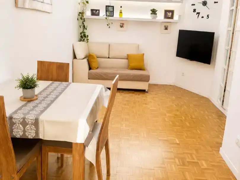 Sala d'estar de Àtic en venda en  Madrid Capital amb Aire condicionat