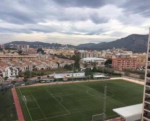 Vista exterior de Apartament en venda en Oropesa del Mar / Orpesa amb Calefacció, Jardí privat i Terrassa