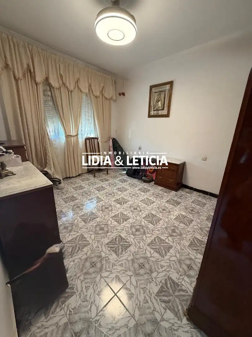 Dormitori de Casa o xalet en venda en Alcalá de Guadaira amb Aire condicionat