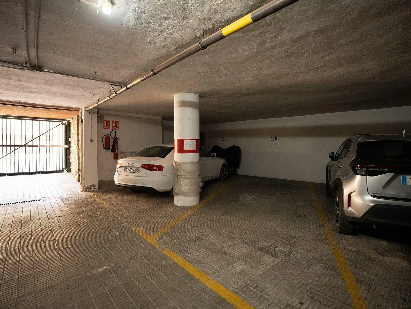Parking de Piso en venta en Alicante / Alacant con Jardín privado y Trastero