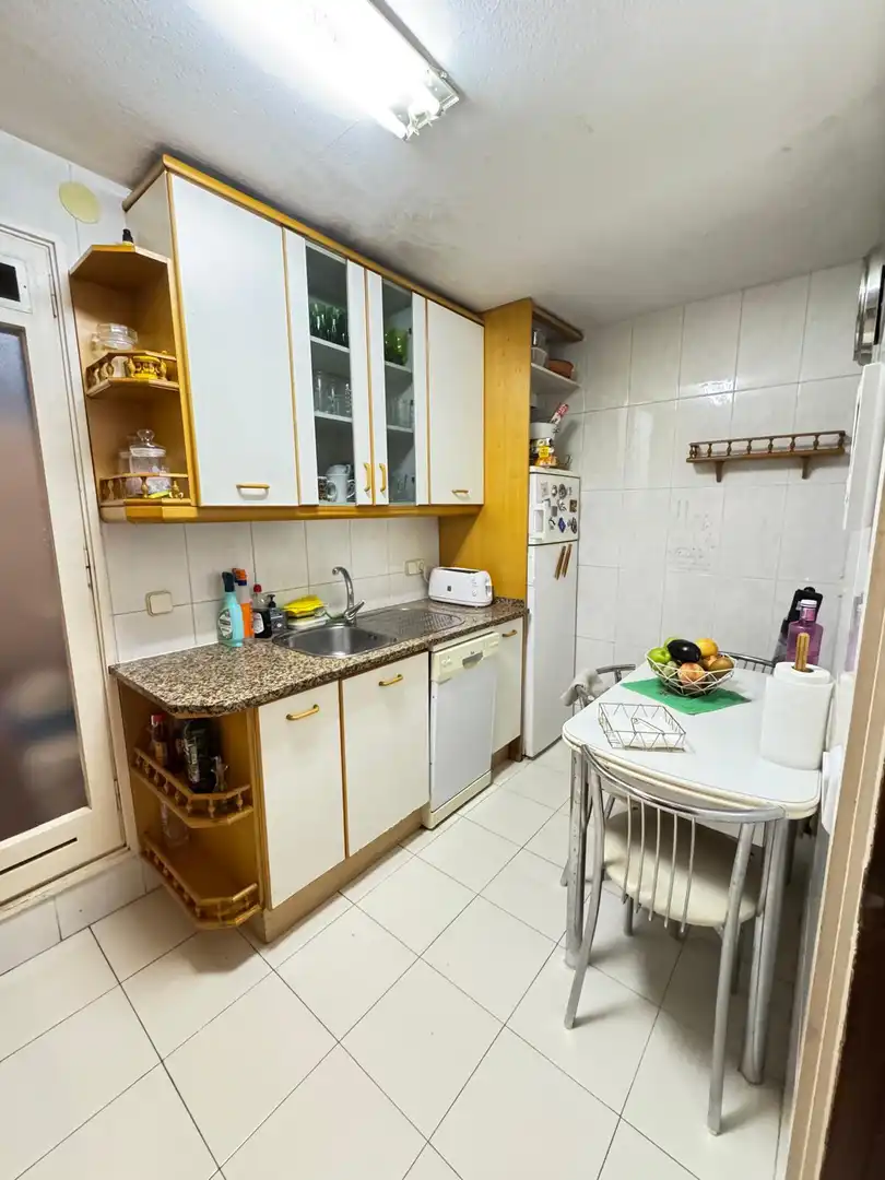 Appartamento con ascensore in vendita a Carrer Carrer Calàbria, imagen 12
