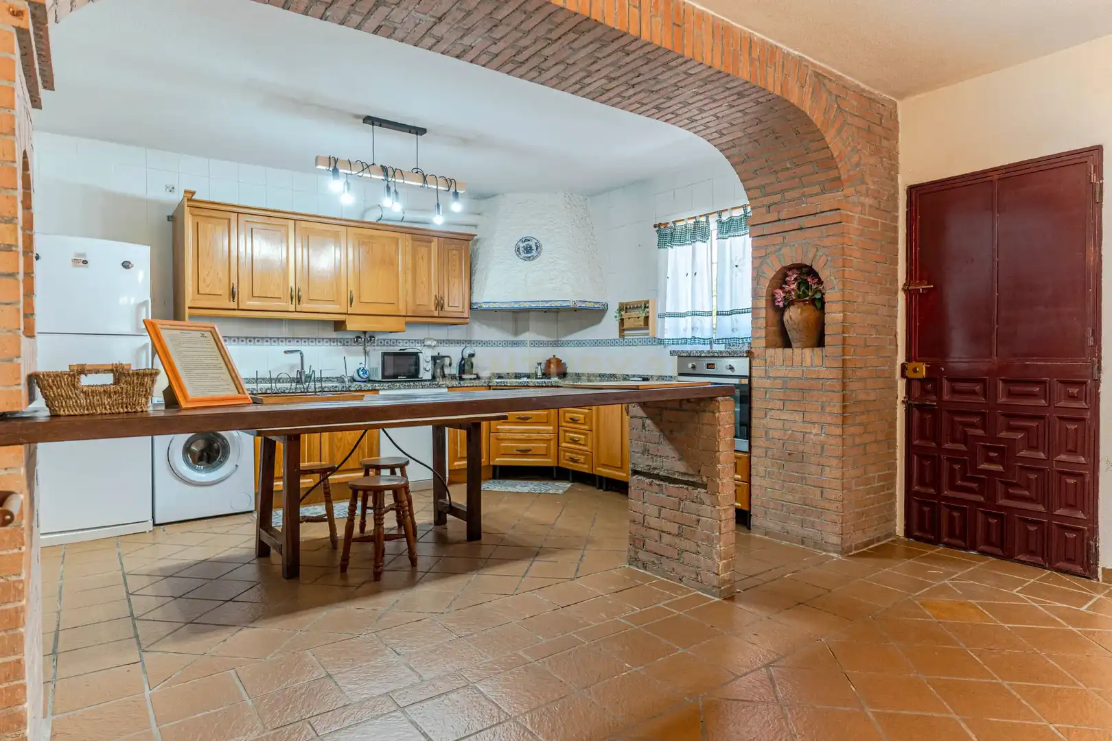 Cocina de Edificio en venta en Gójar