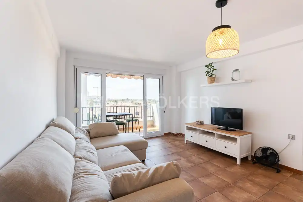 Flat with terrace to rent in Urbanización Santa María el Progreso