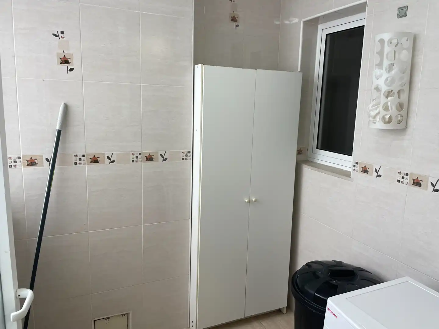 Baño de Piso de alquiler en Orihuela con Amueblado y Balcón