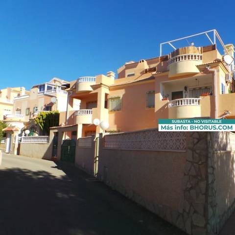 Casa-chalet en Venta en PERI CAST D JUAN OESTE, 3 en Lomas de Cabo Roig - Los Dolses