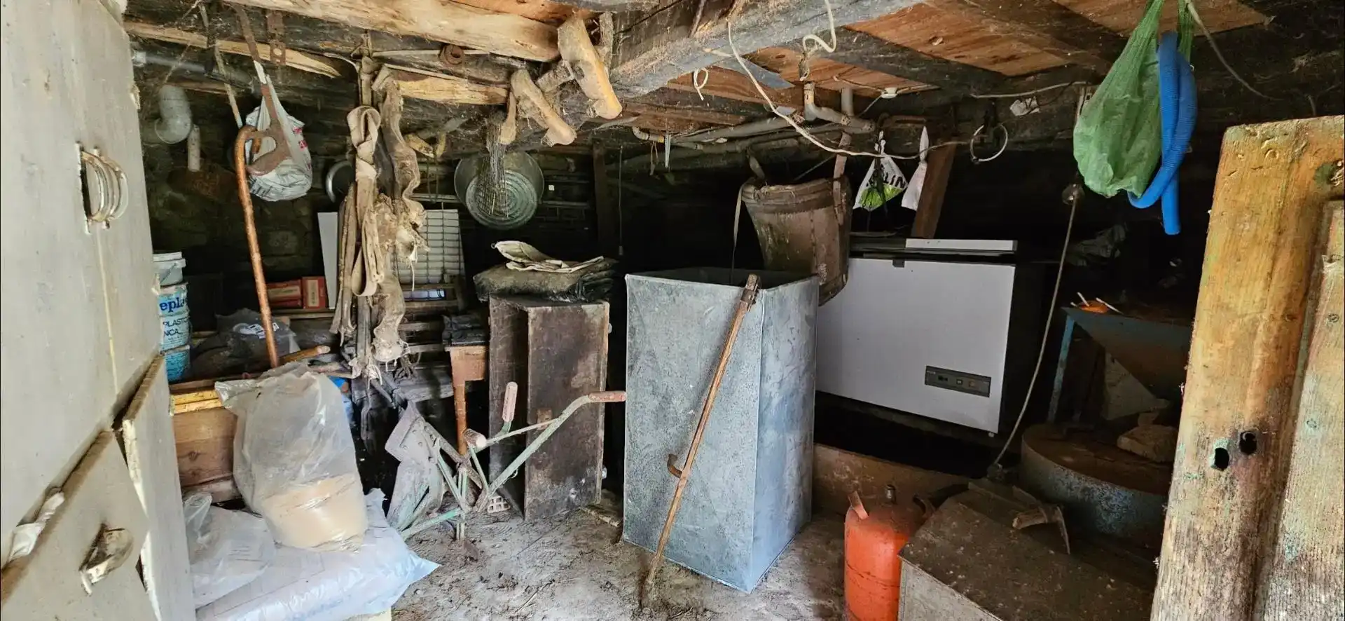 Casa adosada en venda en Belmonte de Miranda