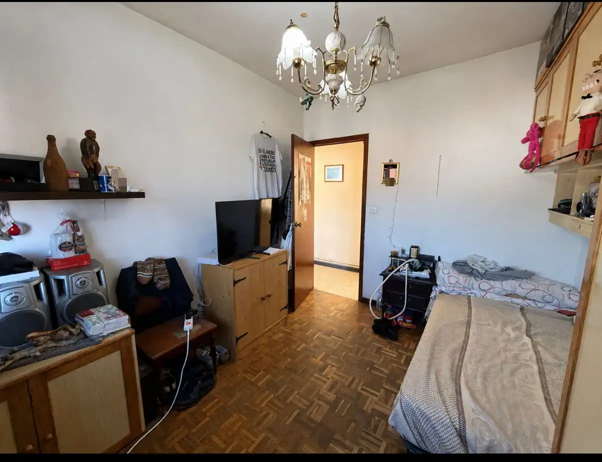 Habitación de Piso en venta en Pontevedra Capital  con Calefacción, Parquet y Horno