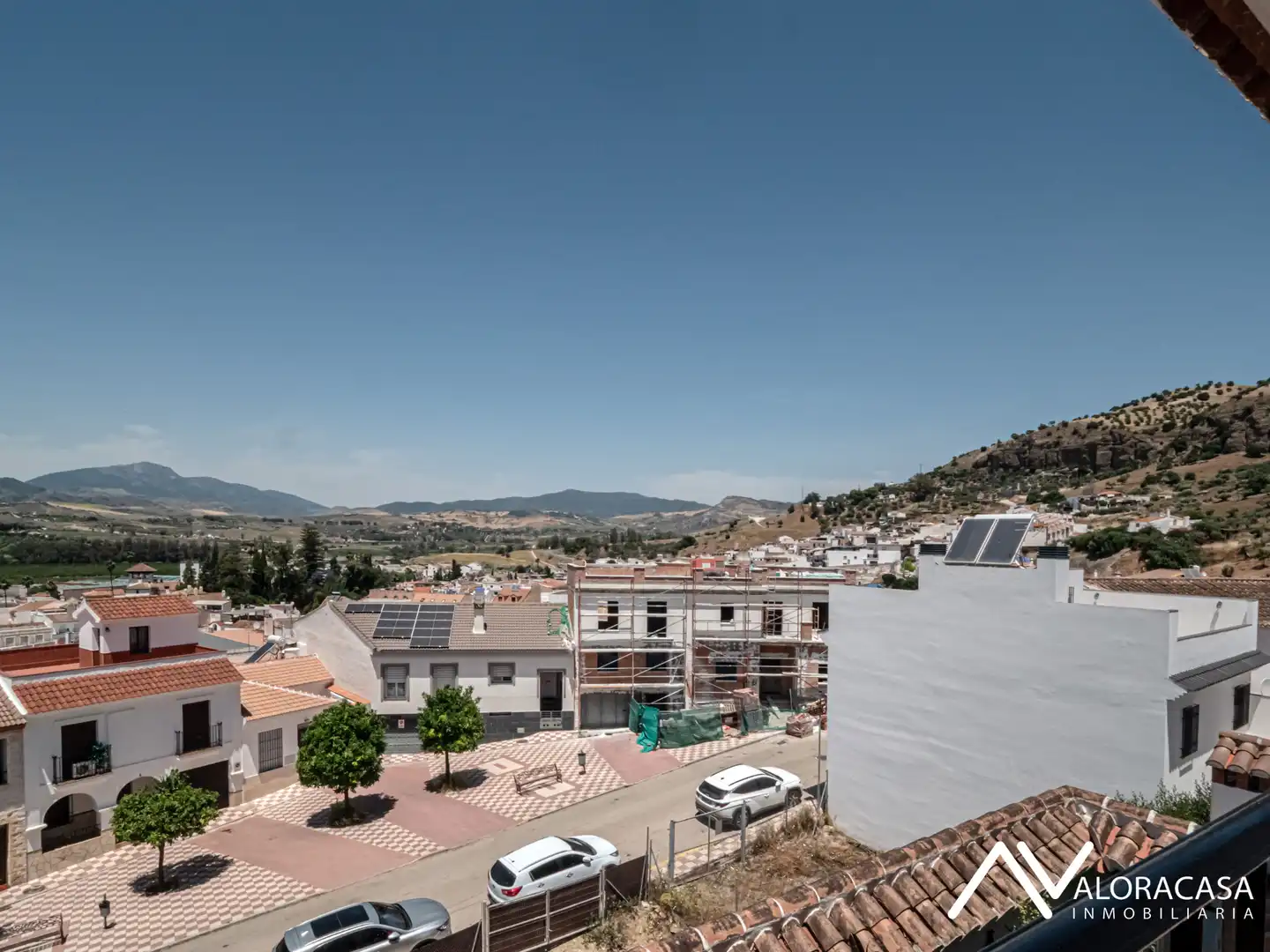 Vista exterior de Casa adosada en venda en Pizarra amb Aire condicionat, Moblat i Forn