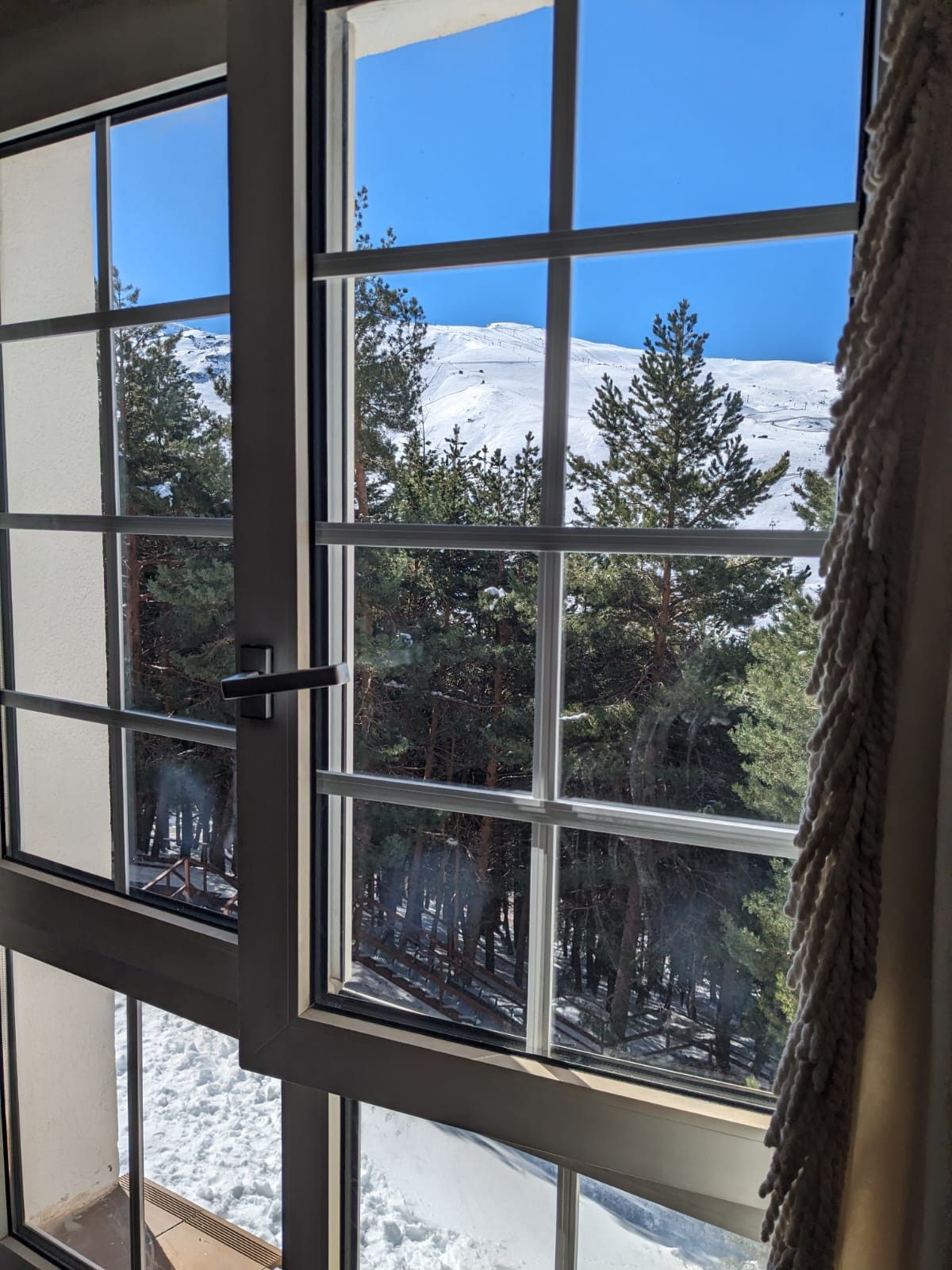 Dormitori de Apartament en venda en Sierra Nevada amb Terrassa