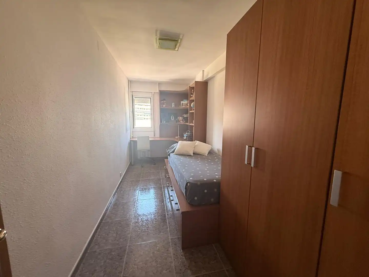 Schlafzimmer von Wohnung zum Verkauf in Cornellà de Llobregat mit Heizung und Balkon