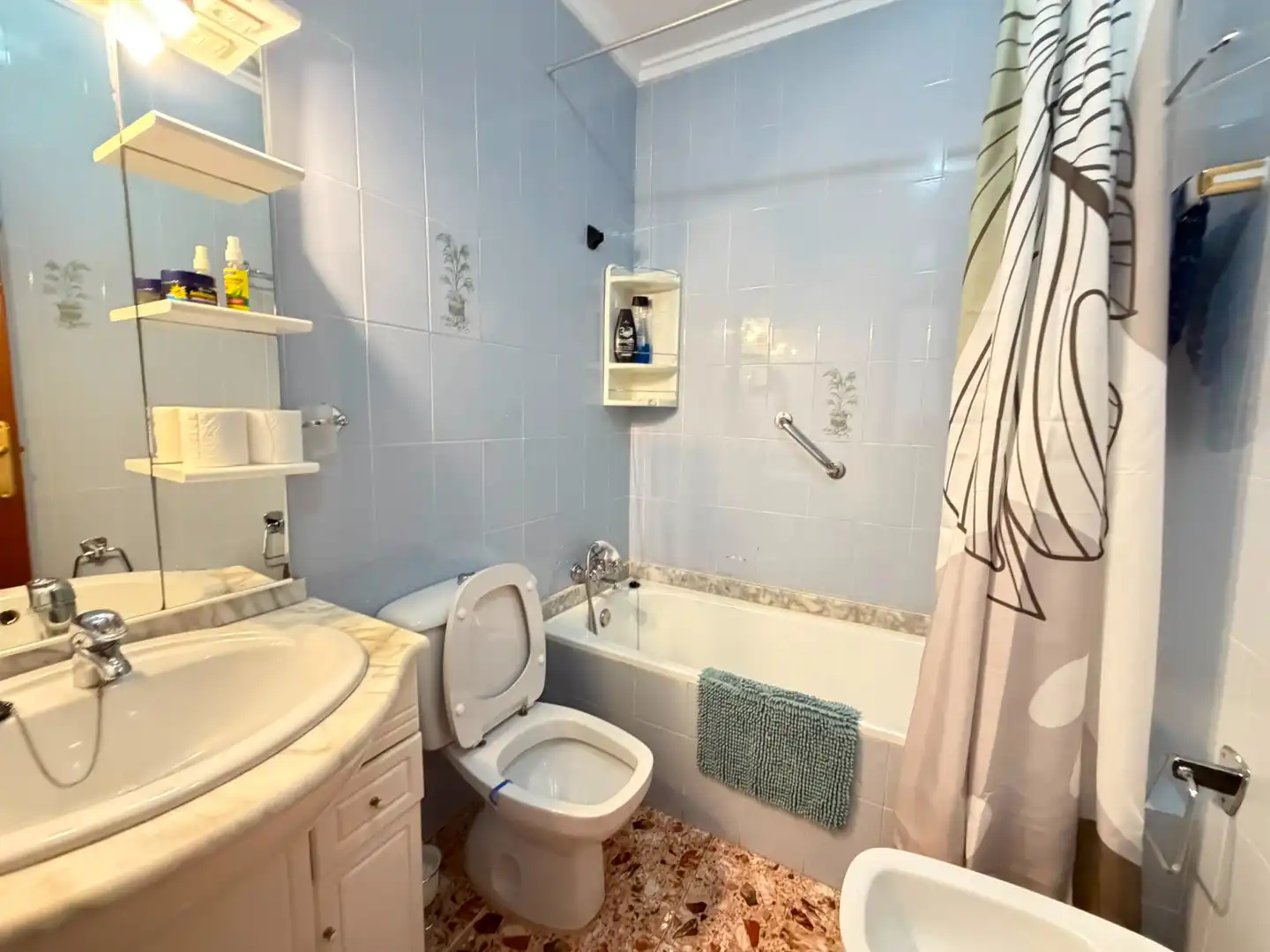 Badezimmer von Einfamilien-Reihenhaus zum Verkauf in Los Alcázares mit Klimaanlage, Abstellraum und Möbliert