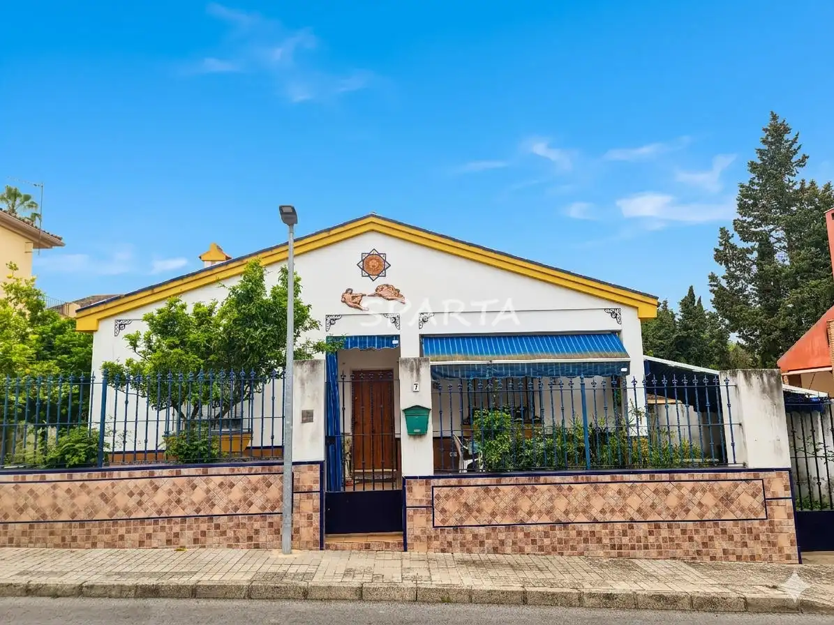 Casa o xalet en venda a Calle Manuel Altolaguirre, Valencina de la Concepción
