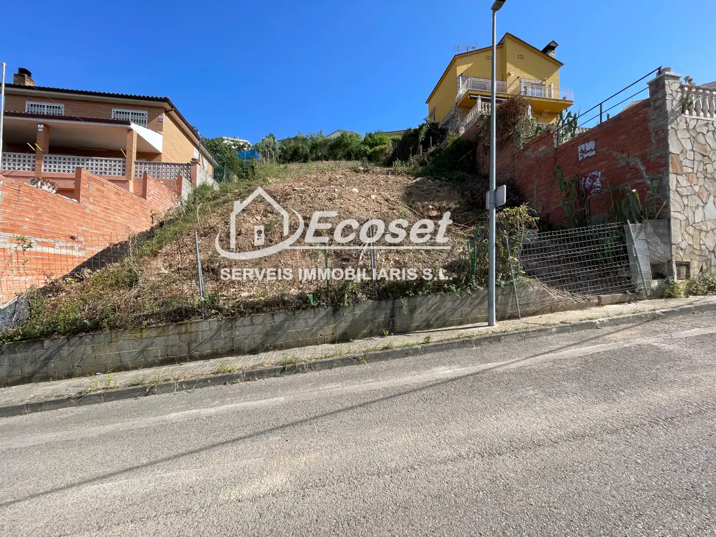 Wohnbaugrundstück zum Verkauf in Carrer Orient 9, imagen 2
