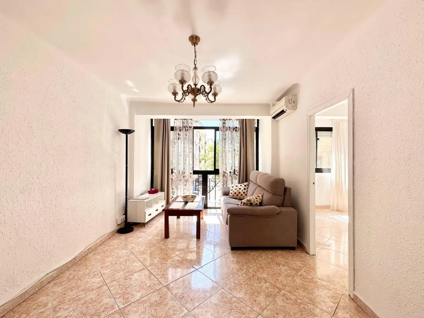 Wohnzimmer von Wohnung zum Verkauf in Málaga mit Balkon