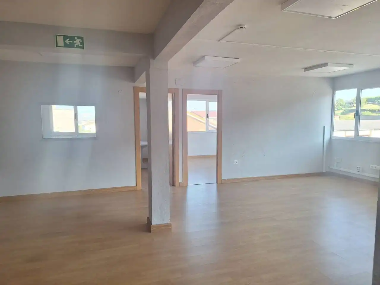 Nave industrial de alquiler en PeroGranda, La Pola Siero