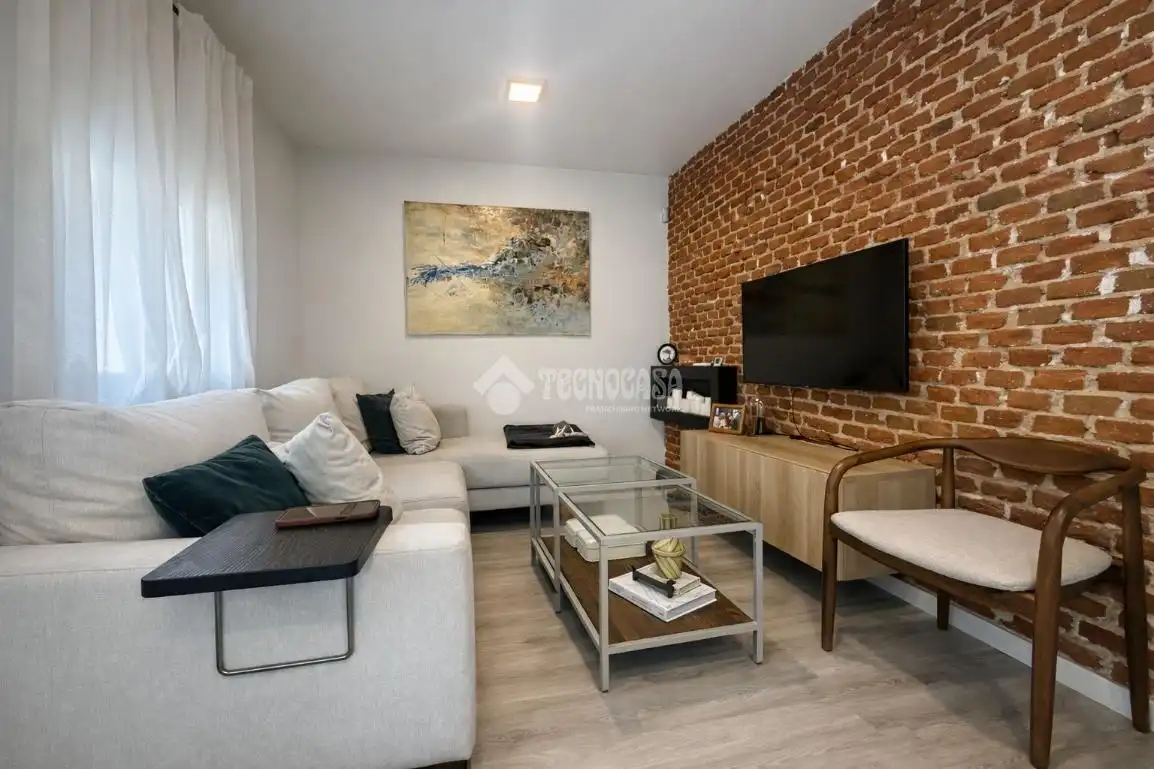 Living room of Flat for sale in Madrid