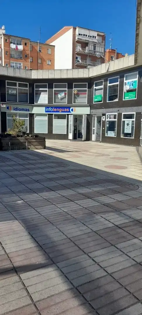 Terrassa de Oficina de lloguer en Valladolid amb Aire condicionat i Calefacció