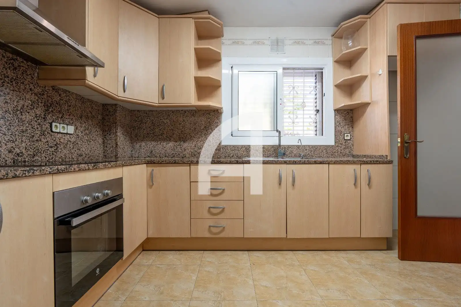 Cocina de Casa adosada en venta en Molins de Rei, Barcelona
