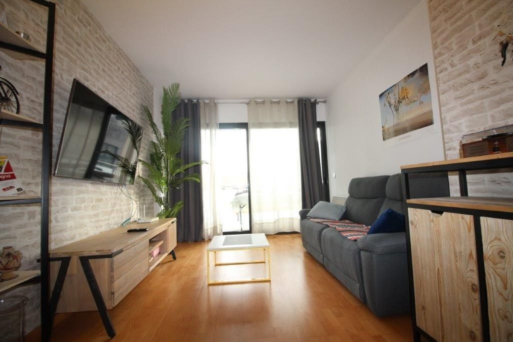 Living room of Flat to rent in Girona Capital  with Heating and Terrace