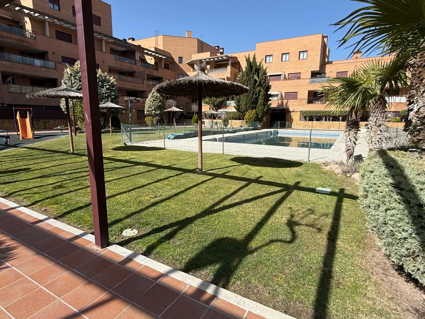 Garten von Wohnung zum Verkauf in Yebes mit Heizung, Terrasse und Abstellraum