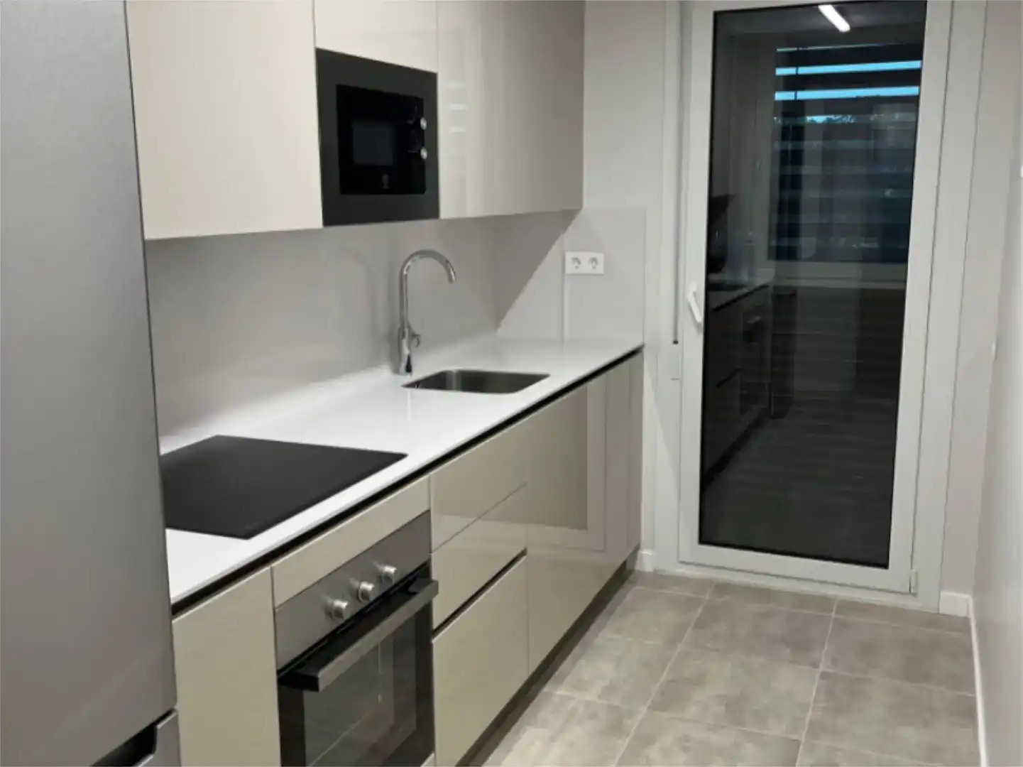 Küche von Wohnung zur Miete in Fraga mit Klimaanlage und Balkon