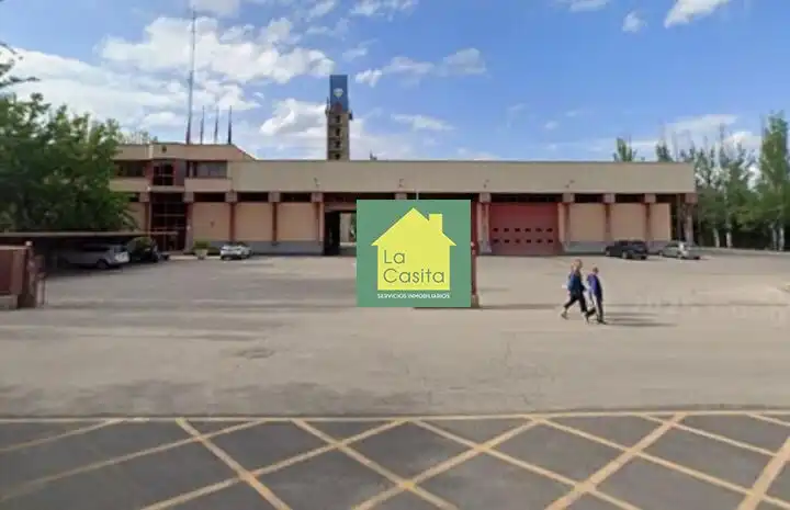 Local comercial en venda a Industria