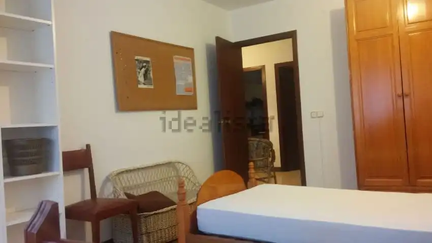 Bedroom of Flat for rent in Santiago de Compostela   with Furnished