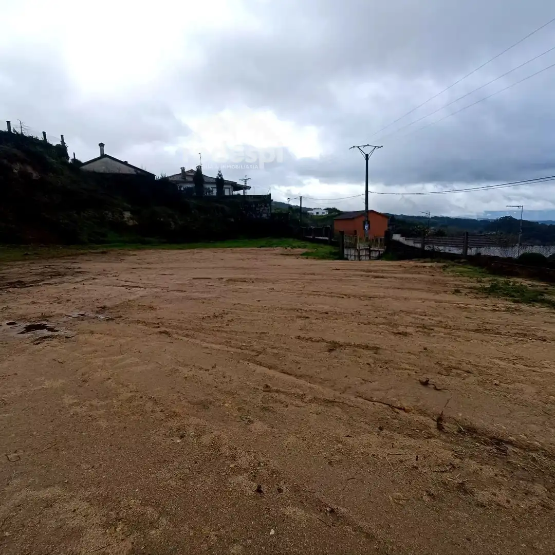 Lands and plots for sale in Mondariz