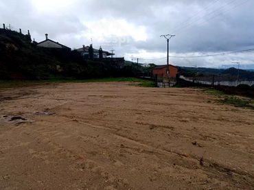 Rustikales Grundstück zum Verkauf in Mondariz