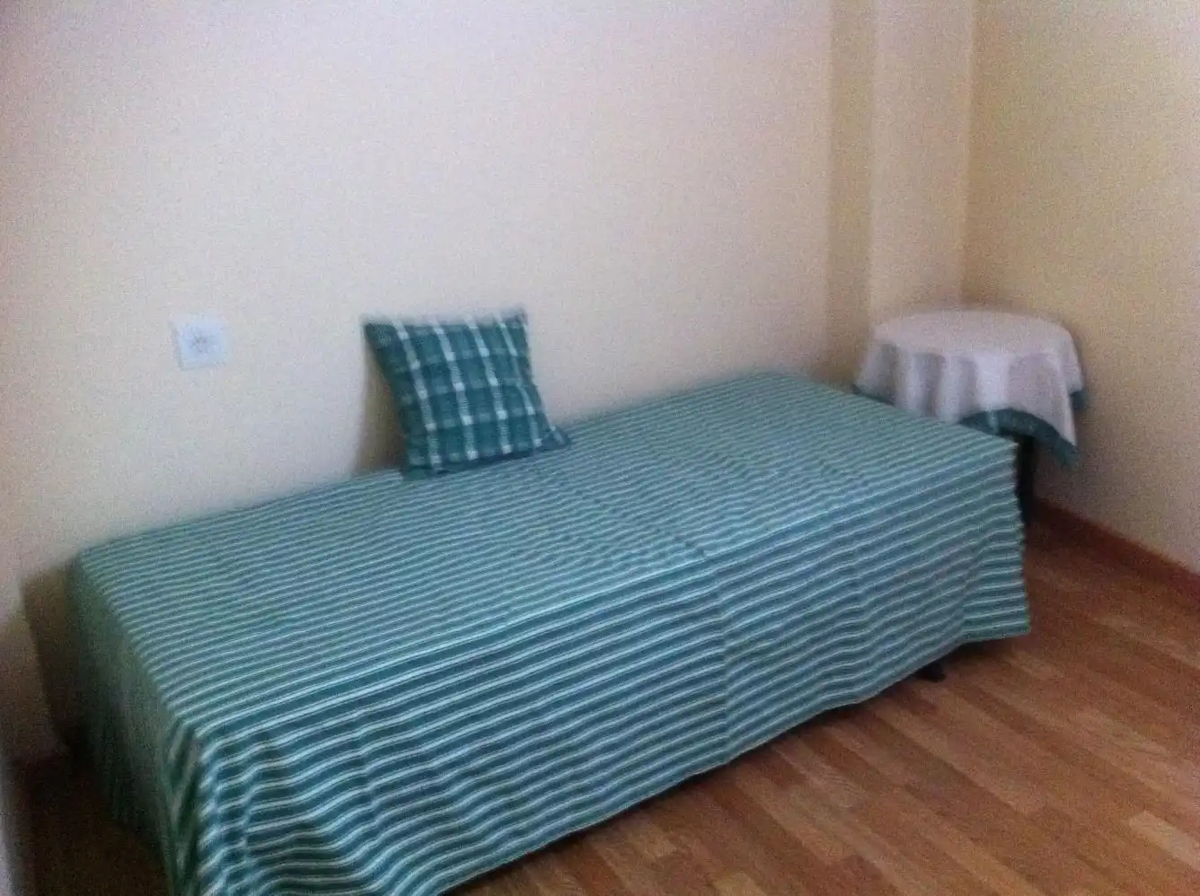 Bedroom of Attic for rent in Ferrol  with Heating, Parquet flooring and Furnished