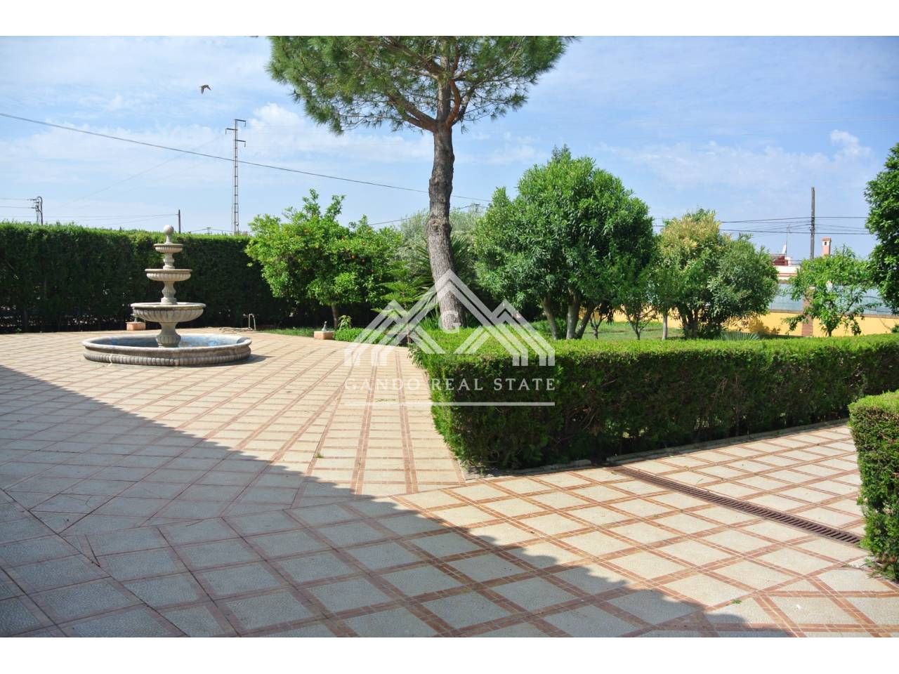 Garden of House or chalet for sale in Alcalá de Guadaira  with Air Conditioner, Private garden and Terrace