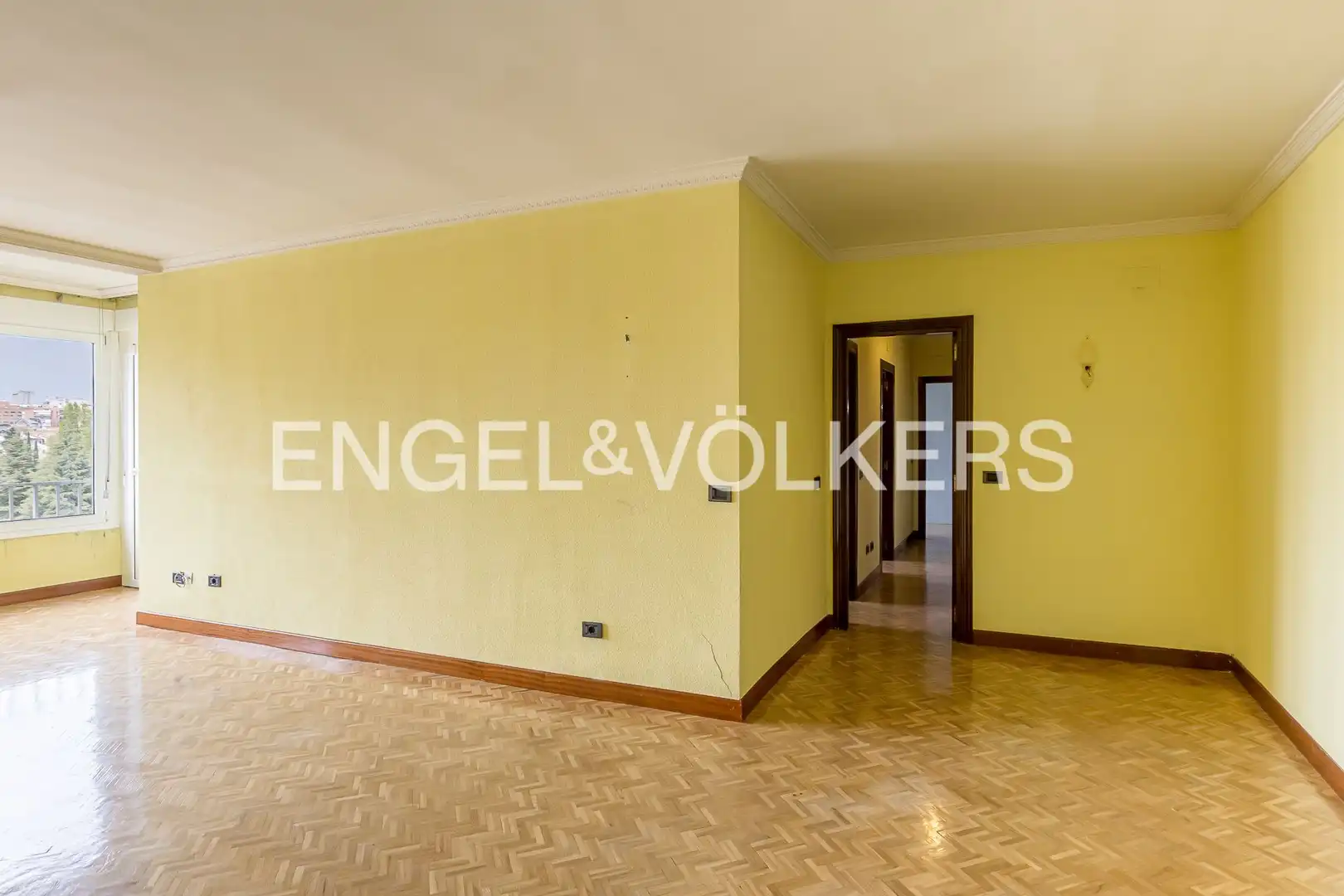Sala de estar de Piso en venta en Madrid con Calefacción, Parquet y Terraza
