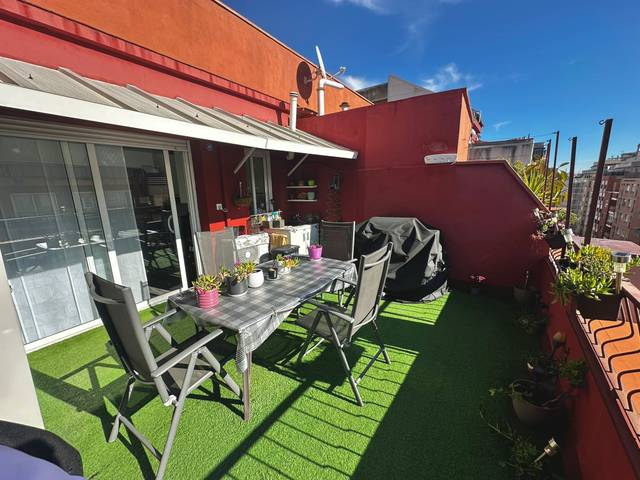 Ático en Venta en Sants-Badal