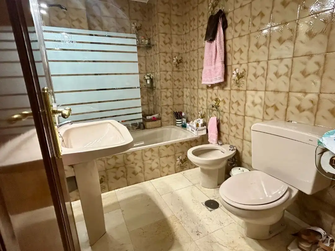 Badezimmer von Wohnung zum Verkauf in  Córdoba Capital mit Klimaanlage und Balkon