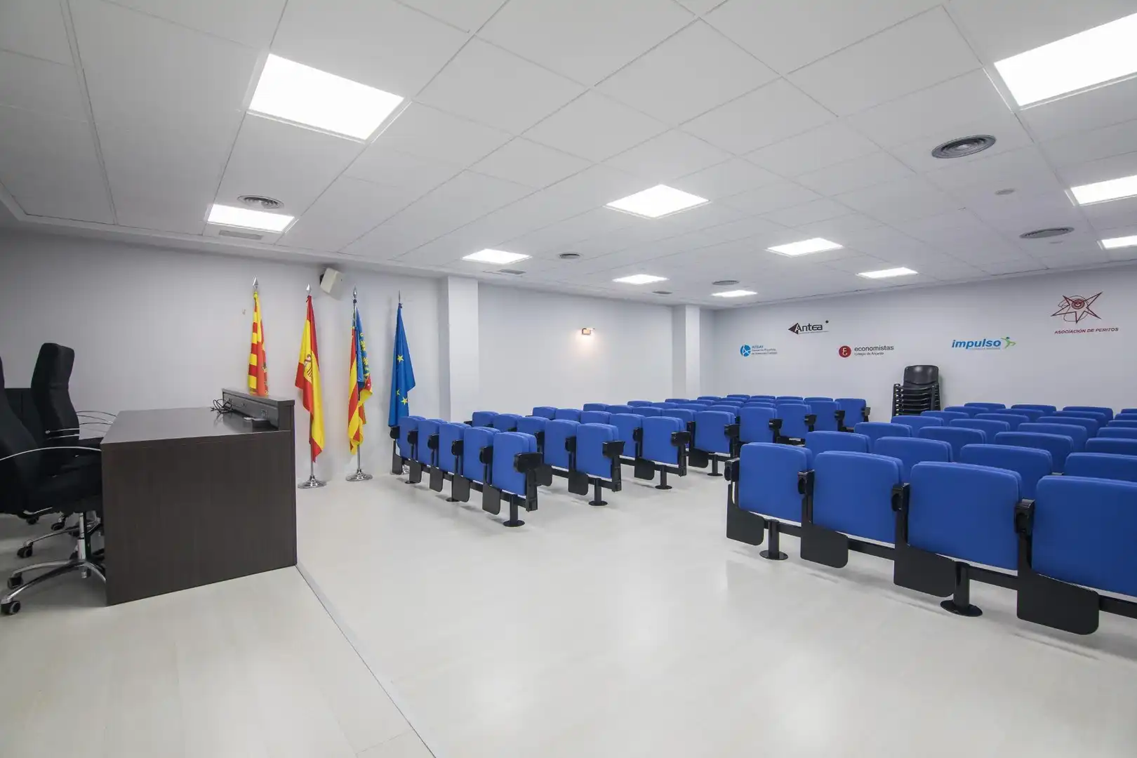 Office space with lift for sale in Avenida de Alicante
