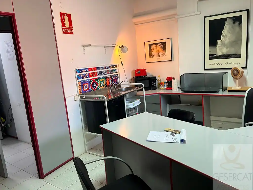 Oficina de alquiler en Sabadell