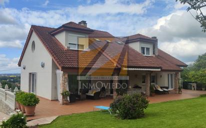 Exterior view of House or chalet for sale in Siero  with Heating, Private garden and Parquet flooring