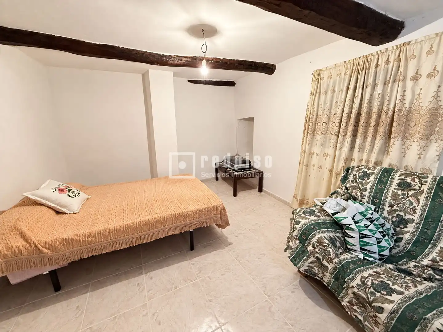 Bedroom of Houses for sale in Durón  with Heating, Storage room and Furnished