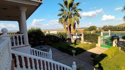 Photo 2 of House or chalet for sale in ኡርባኒሳሲኦን ኪንቶ ሴሲሊኦ ሜቴሎ, 23, Medellín, Badajoz