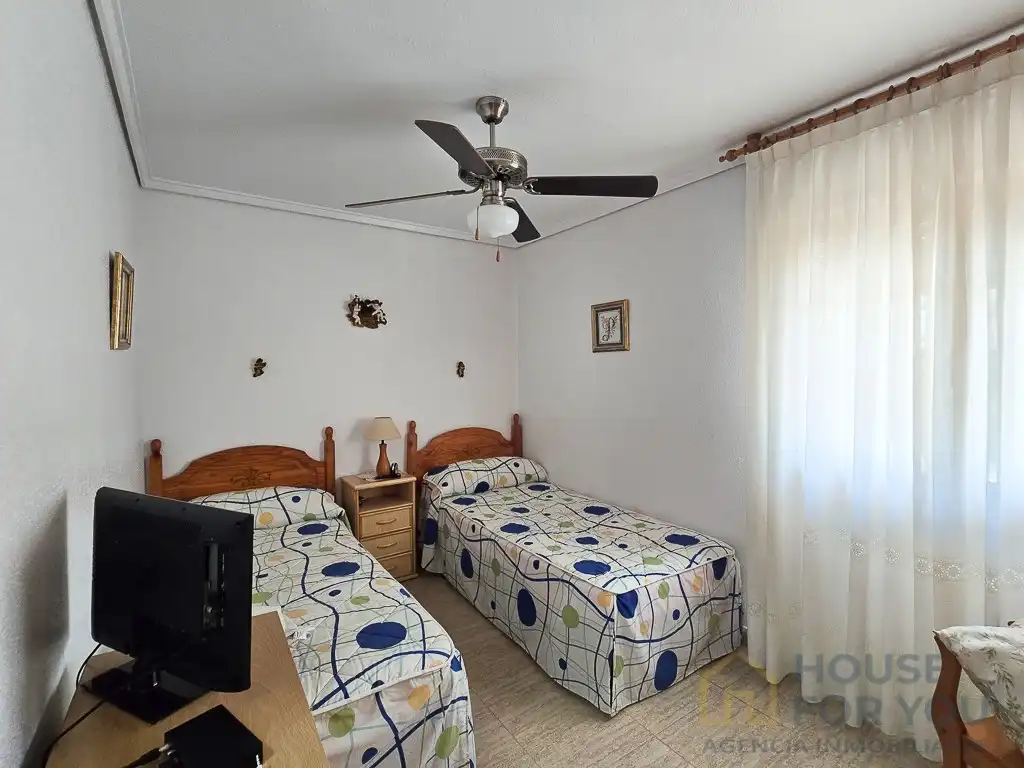 Habitación de Casa o chalet en venta en Los Alcázares