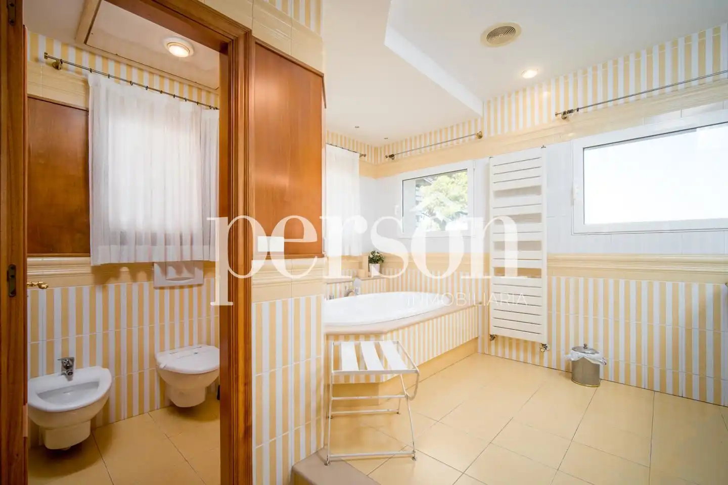 Bathroom of Houses for sale in Jávea / Xàbia  with Air Conditioner, Heating and Private garden