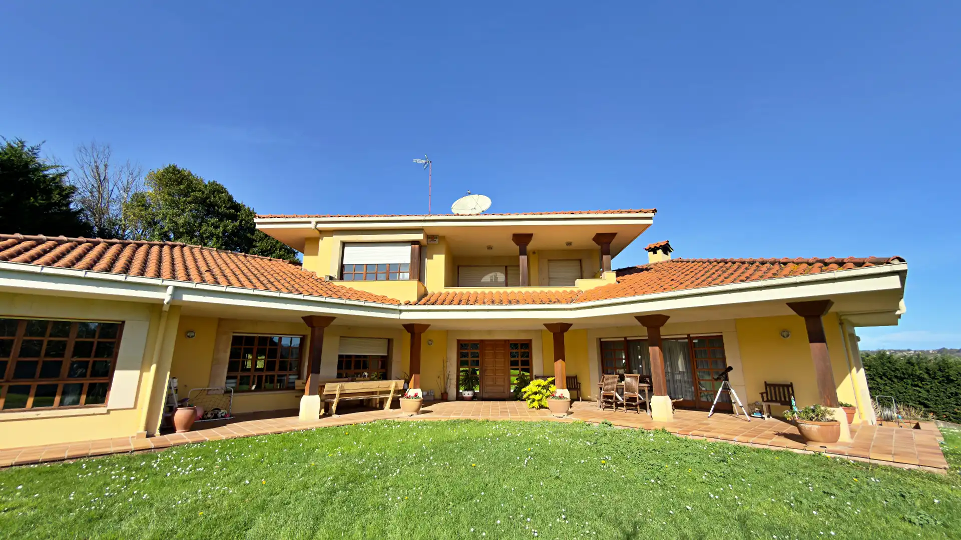 Exterior view of Houses for sale in Gijón   with Heating, Parquet flooring and Terrace