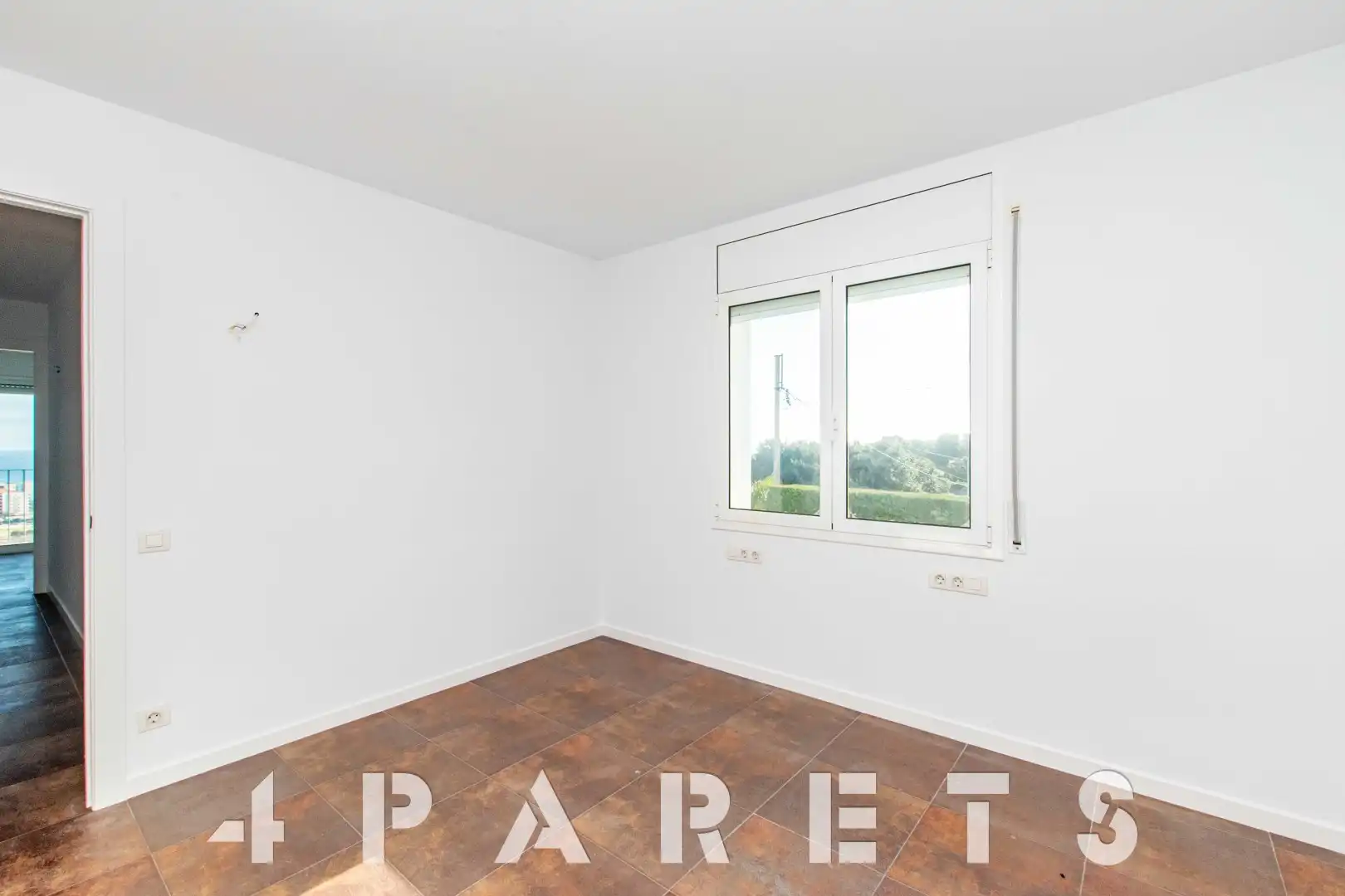 Schlafzimmer von Einfamilien-Reihenhaus zum Verkauf in Santa Susanna mit Heizung, Privatgarten und Terrasse