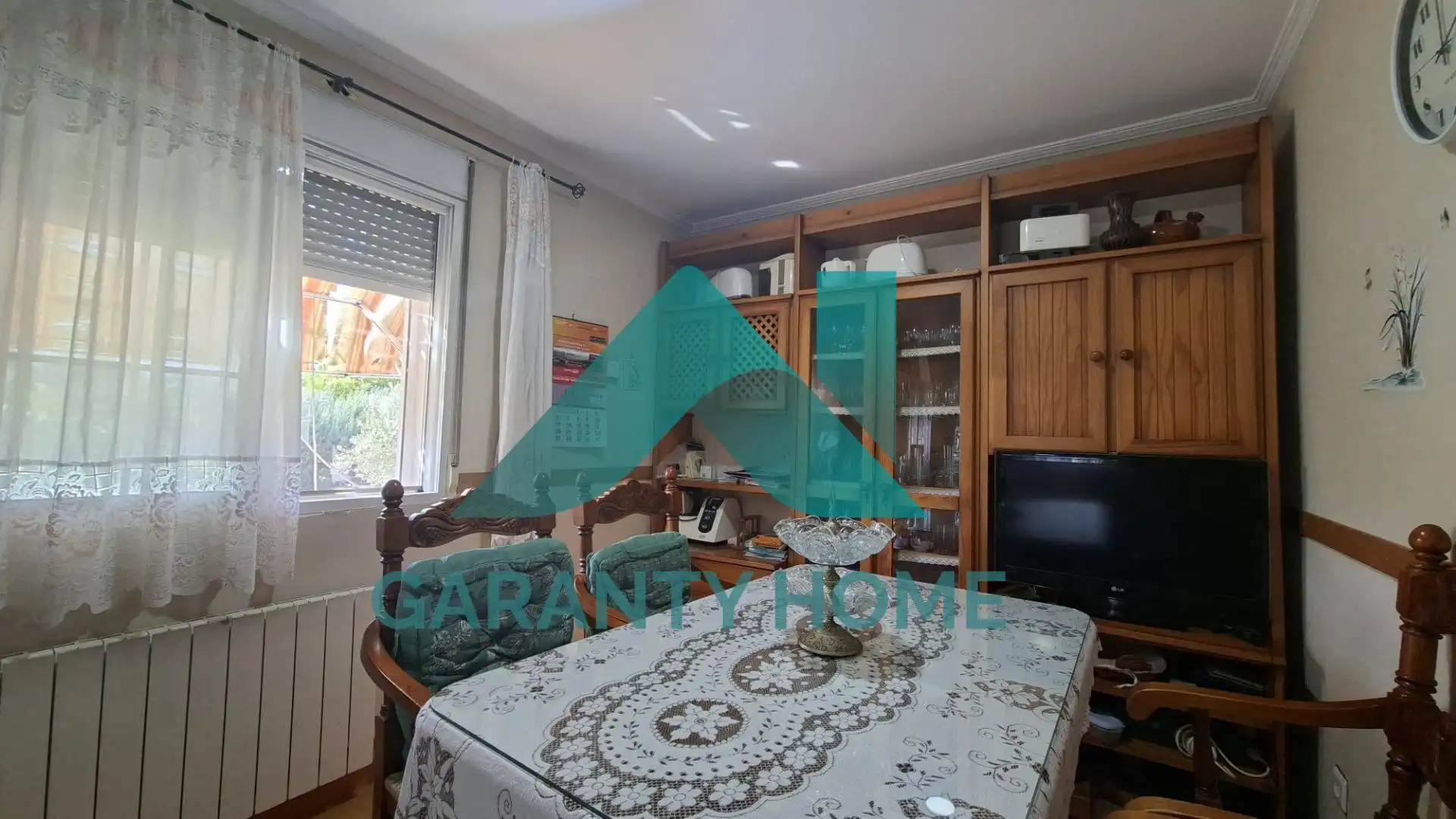 Jardí de Casa o xalet en venda en Malpartida de Cáceres amb Calefacció, Jardí privat i Traster