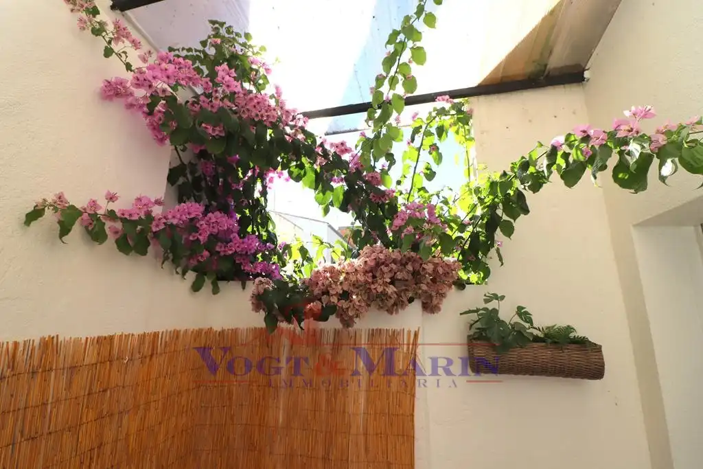 Apartamento con balcón en venta en Carrer del Castell de la Trinitat, imagen 17
