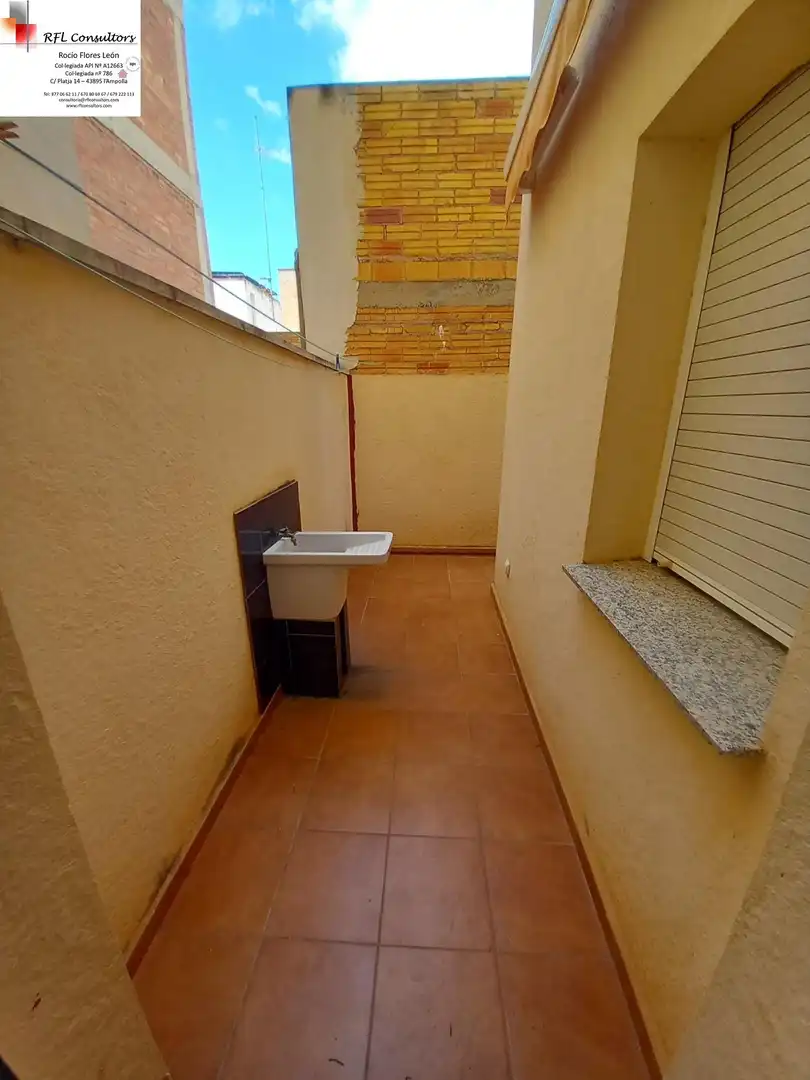 Wohnungen zum Verkauf in L'Ampolla mit Heizung, Terrasse und Möbliert