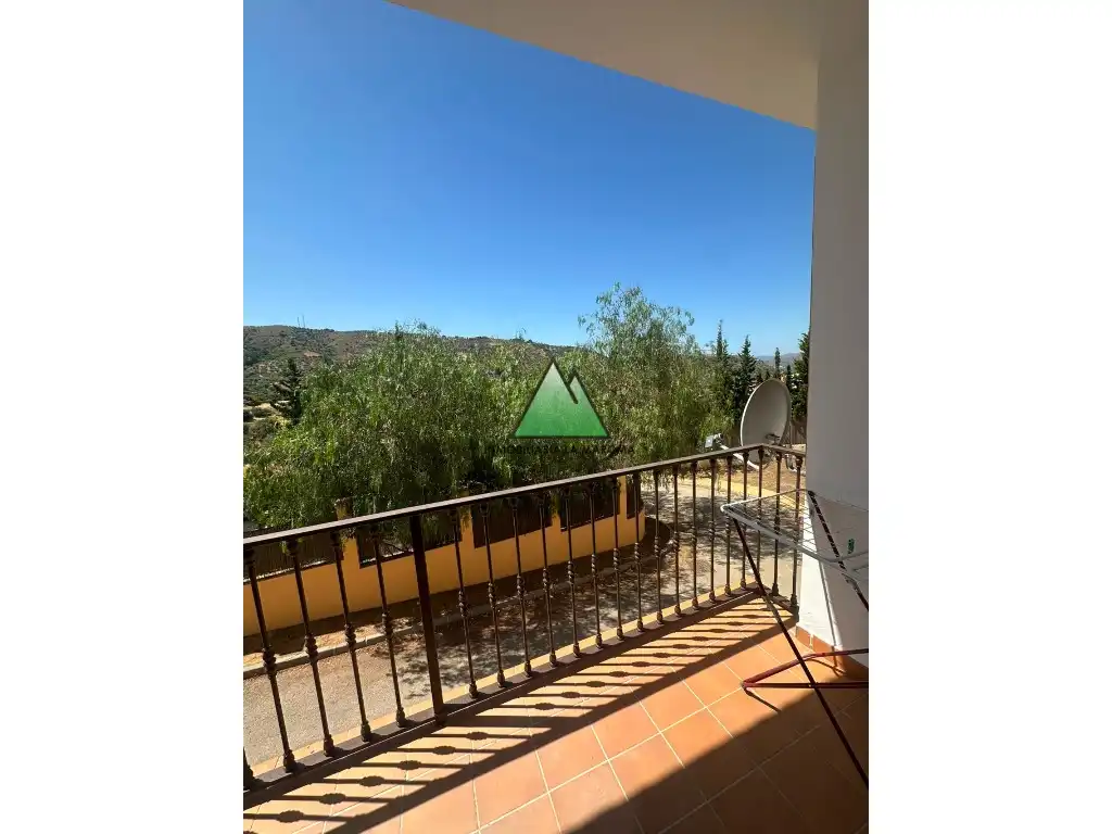 Vista exterior de Pis en venda en Alcaucín